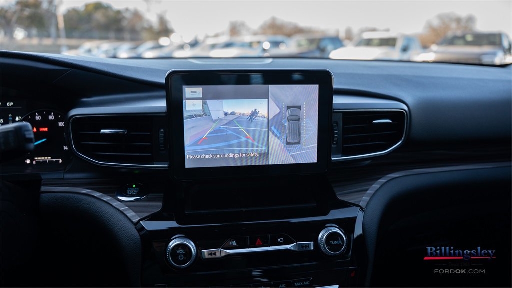 Certified 2021 Ford Explorer Limited w/ Equipment Group 301A image 25