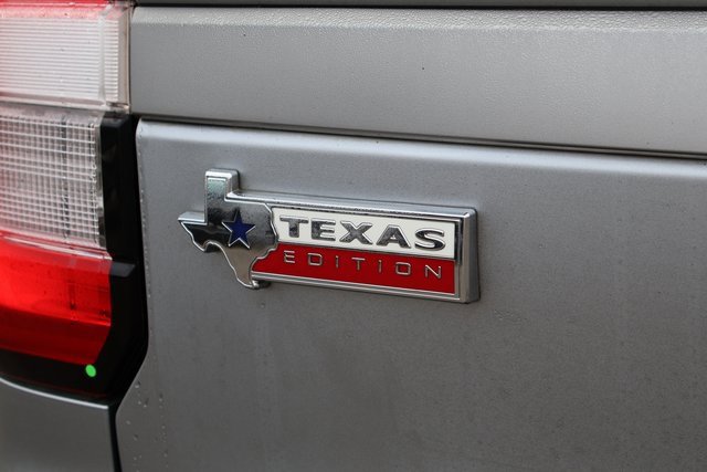 Certified 2023 Ford Expedition XLT image 16