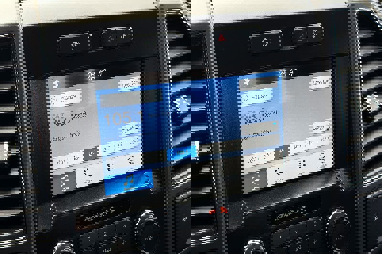 Certified 2017 Ford F150 XLT w/ Equipment Group 302A Luxury image 17