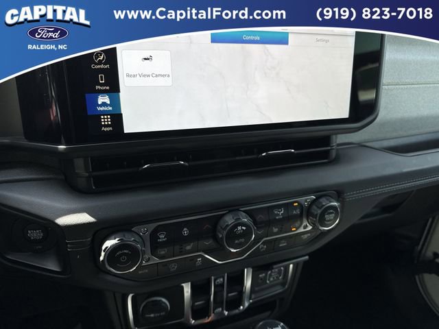 Used 2024 Jeep Wrangler Sahara w/ Safety Group image 26