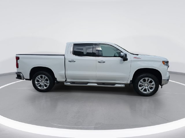 Used 2024 Chevrolet Silverado 1500 LTZ w/ LTZ Premium Package AWD/4WD image 2