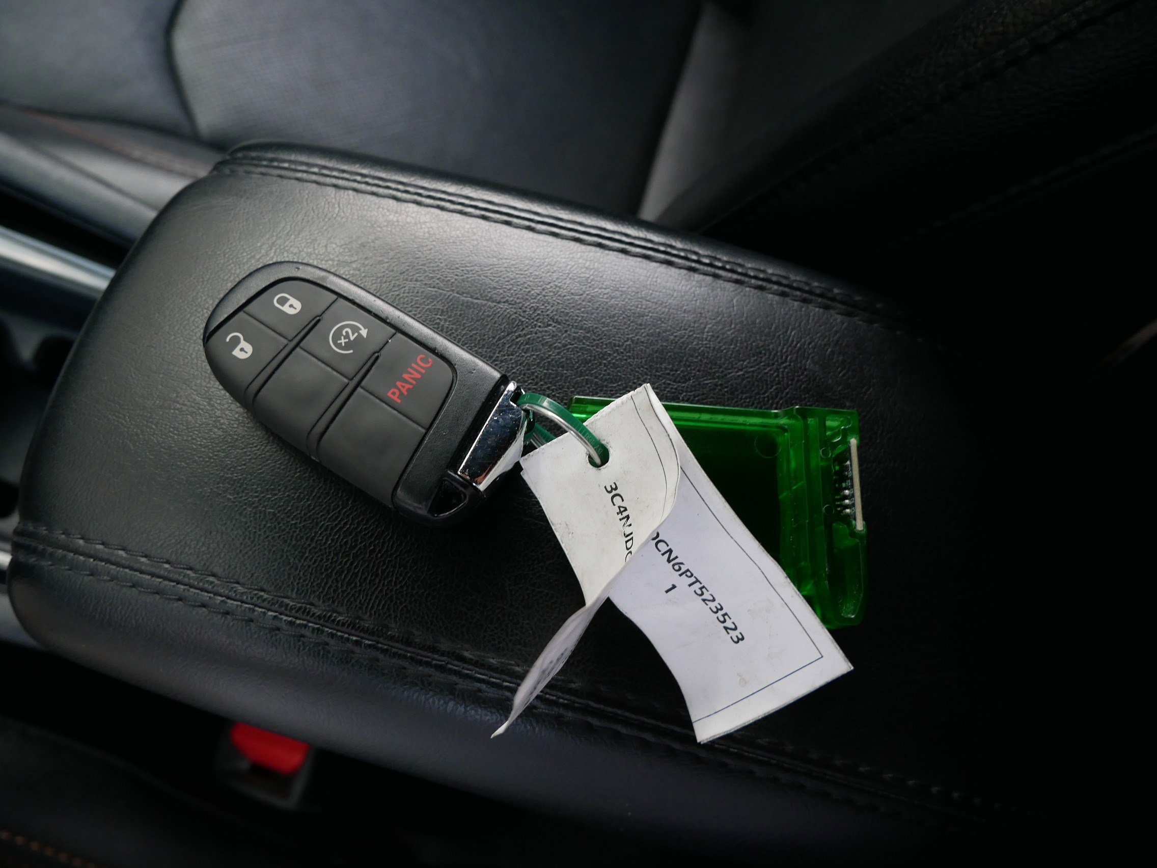 Used 2023 Jeep Compass Limited image 32