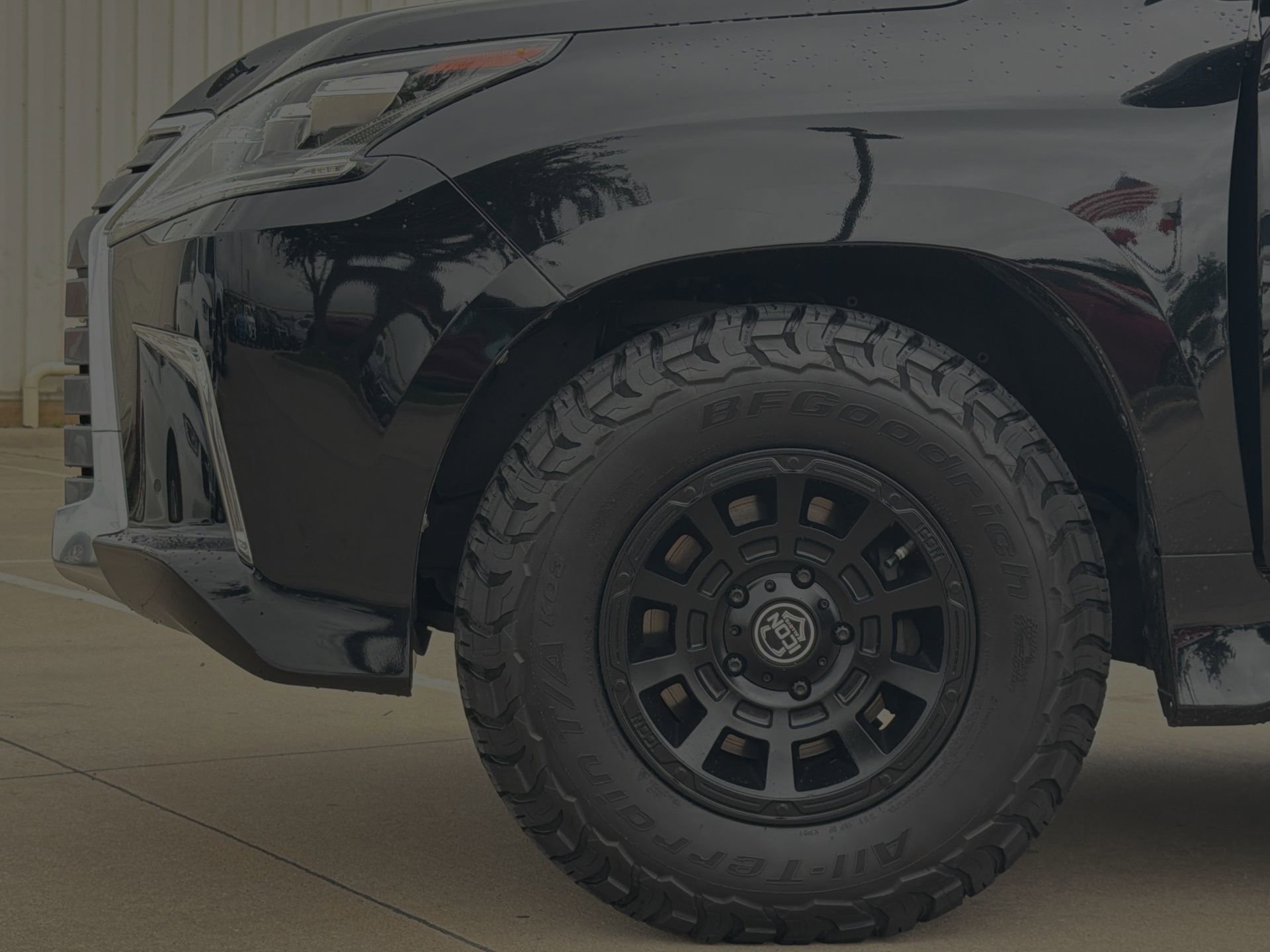 Used 2018 Lexus LX 570 4WD image 10
