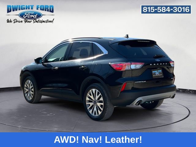 Certified 2022 Ford Escape Titanium AWD/4WD image 3