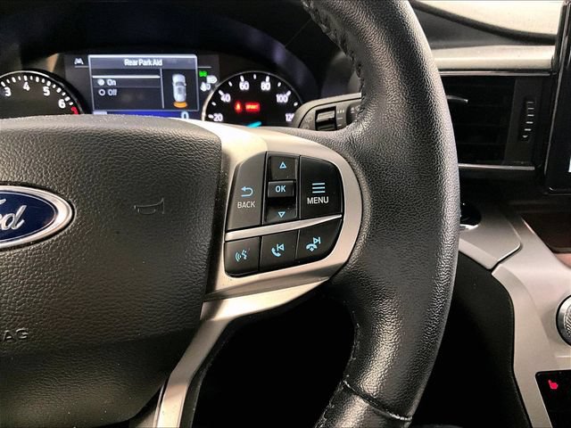 Certified 2022 Ford Explorer XLT w/ Equipment Group 202A AWD/4WD image 18
