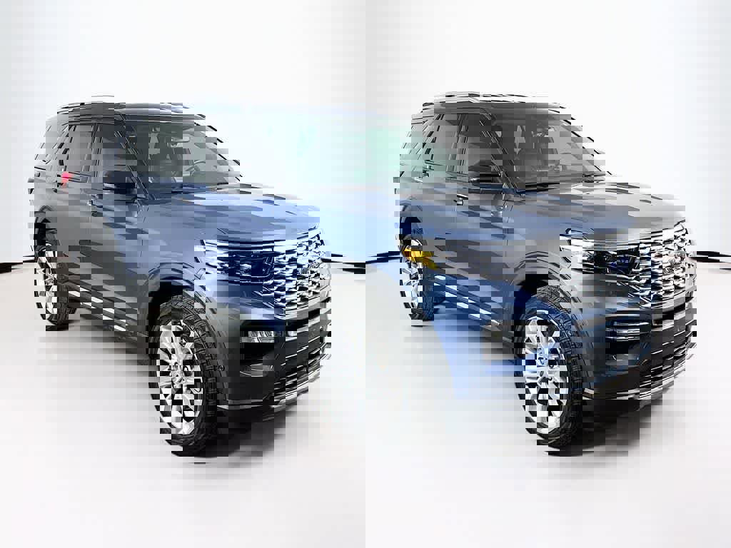 Certified 2021 Ford Explorer Platinum w/ Equipment Group 601A image 24