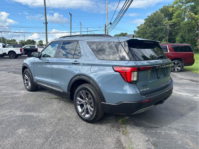 Certified 2025 Ford Explorer Active w/ Active Comfort Package AWD/4WD image 10