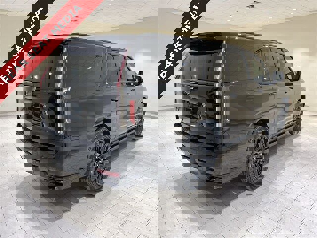 Used 2021 Cadillac Escalade ESV Sport Platinum w/ Heavy-Duty Trailer Package image 4