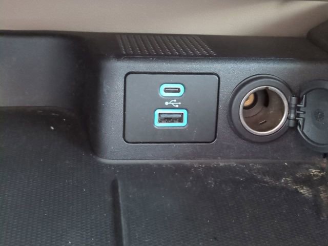 Certified 2022 Ford Escape SEL image 22