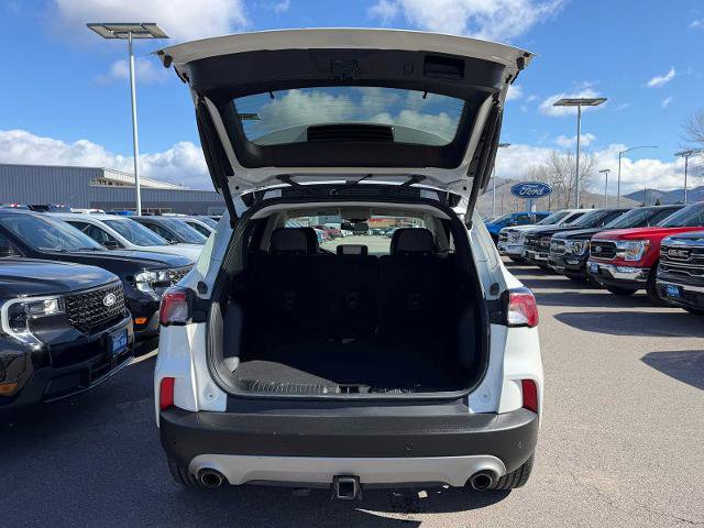 Certified 2021 Ford Escape Titanium w/ Class II Trailer Tow Package image 9