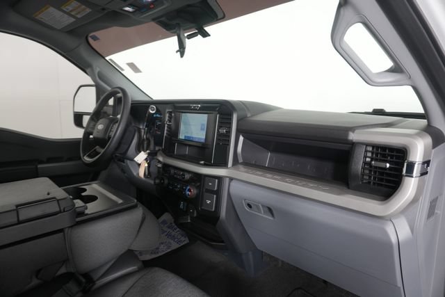 Certified 2025 Ford F350 XL w/ STX Appearance Package AWD/4WD image 21