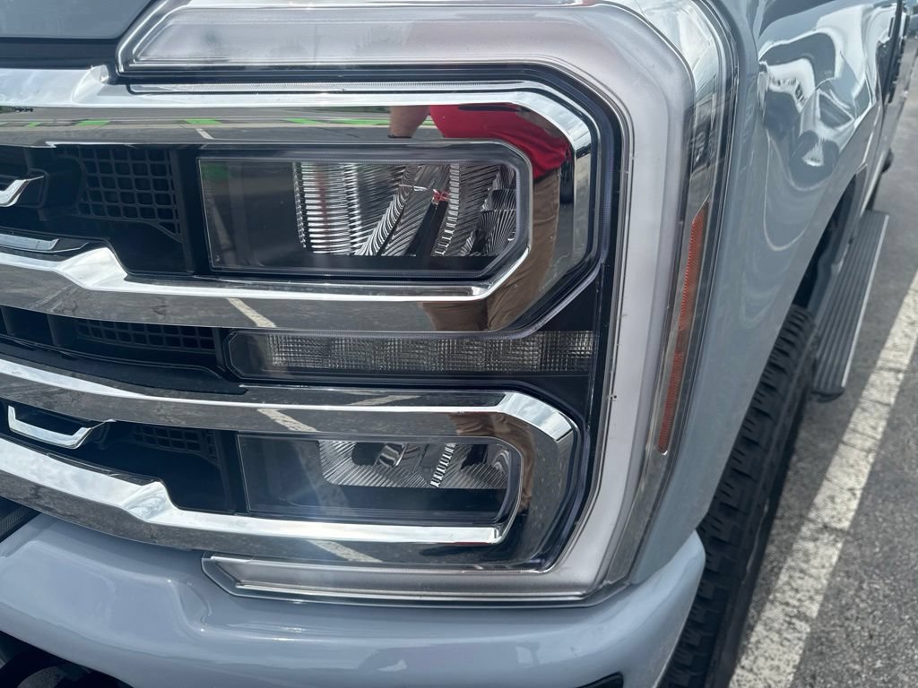 Certified 2025 Ford F350 Lariat w/ Lariat Ultimate Package AWD/4WD image 53