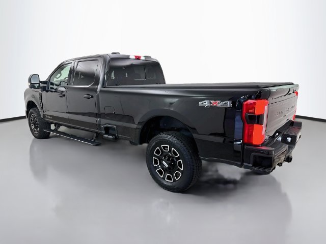 Certified 2025 Ford F350 Platinum AWD/4WD image 5