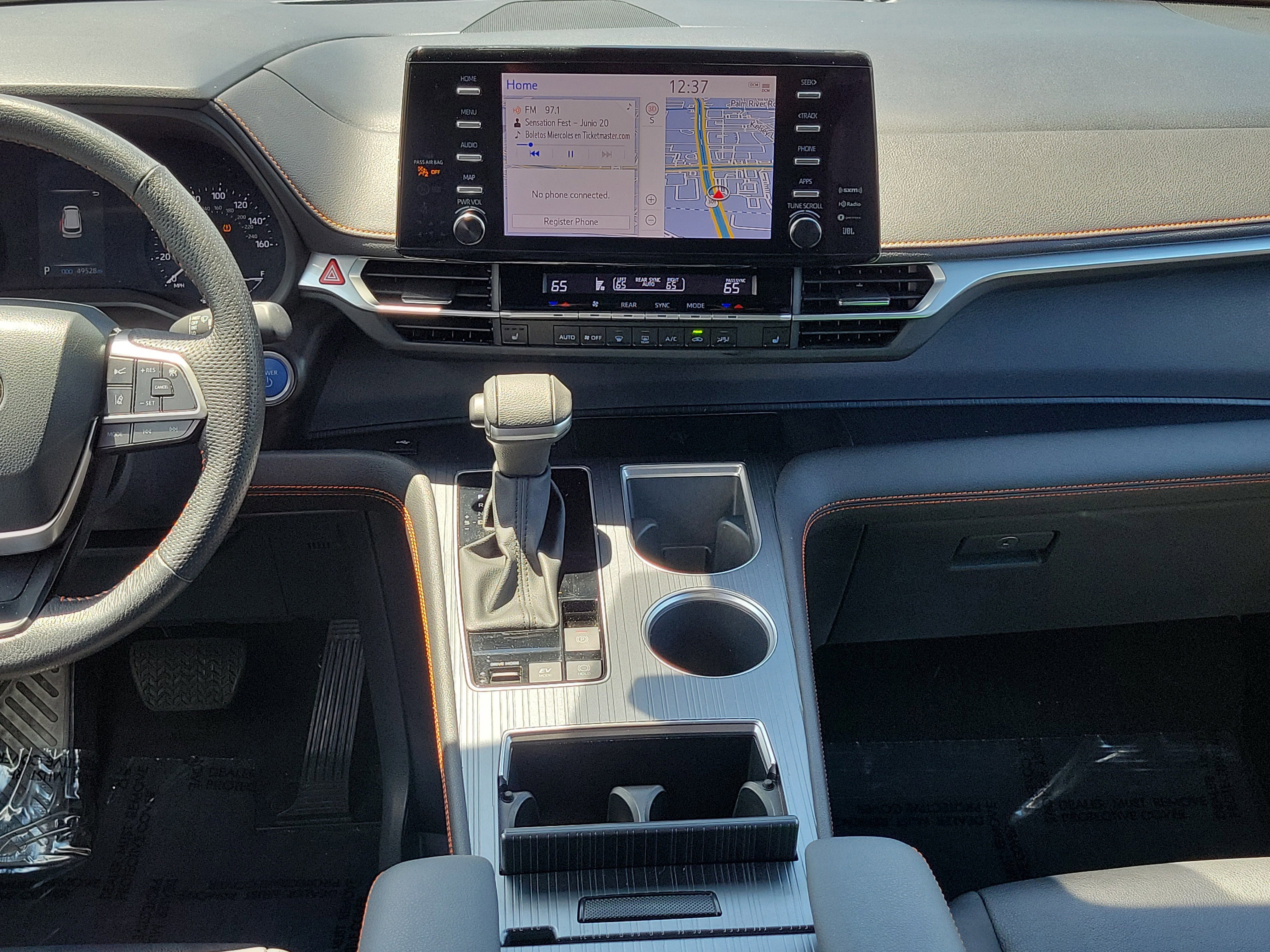 Used 2024 Toyota Sienna XSE w/ XSE Plus Package AWD/4WD image 15