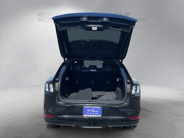 Certified 2025 Ford Mustang Mach-E GT image 21