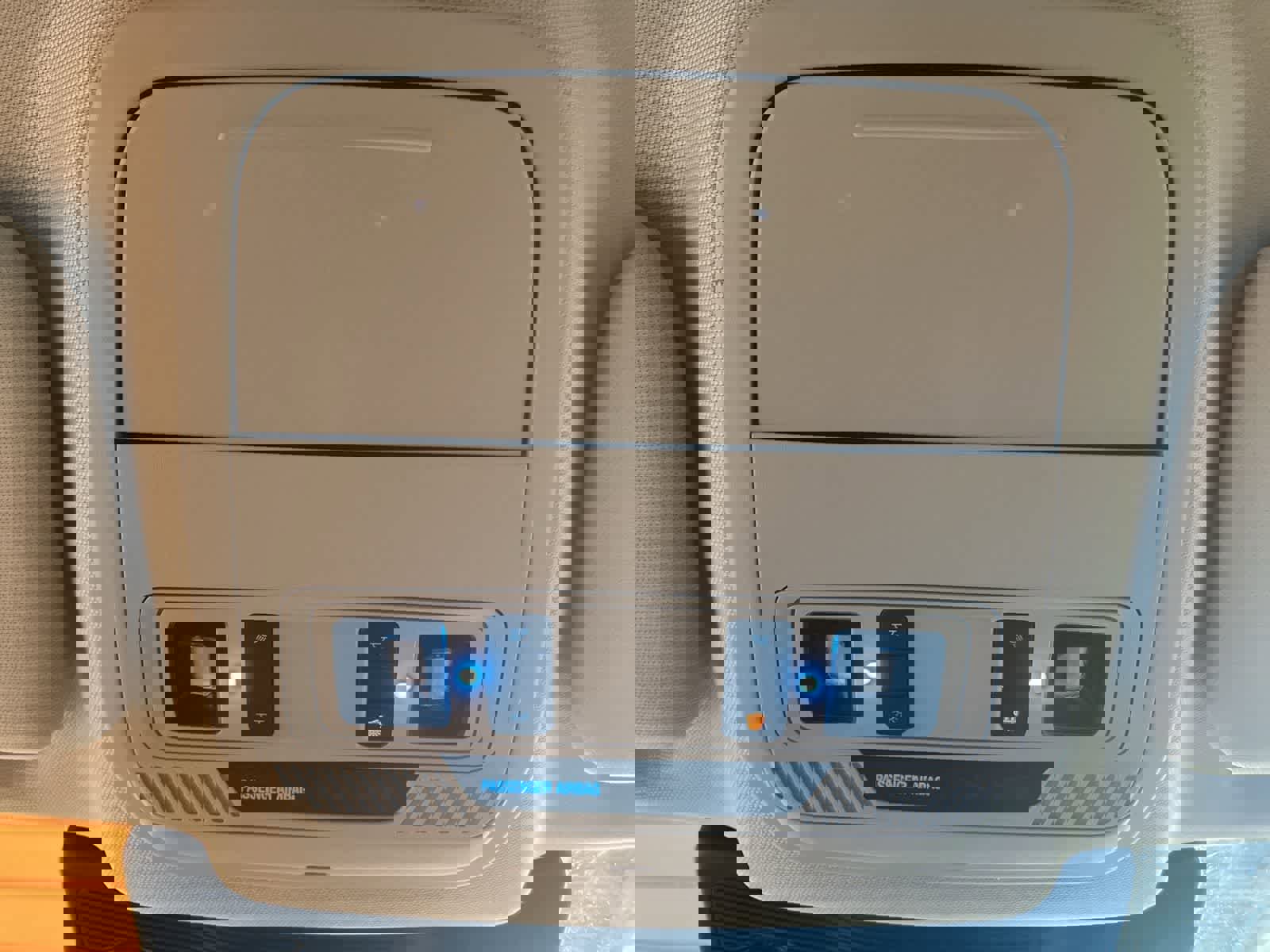 Certified 2022 Ford Explorer Platinum w/ Equipment Group 601A image 25