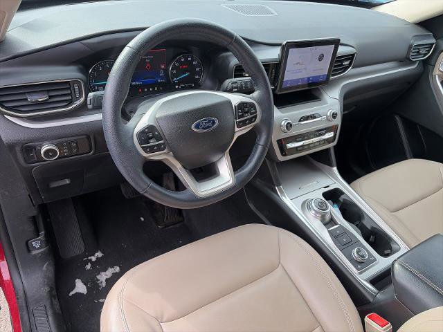 Certified 2023 Ford Explorer XLT w/ Equipment Group 202A image 15