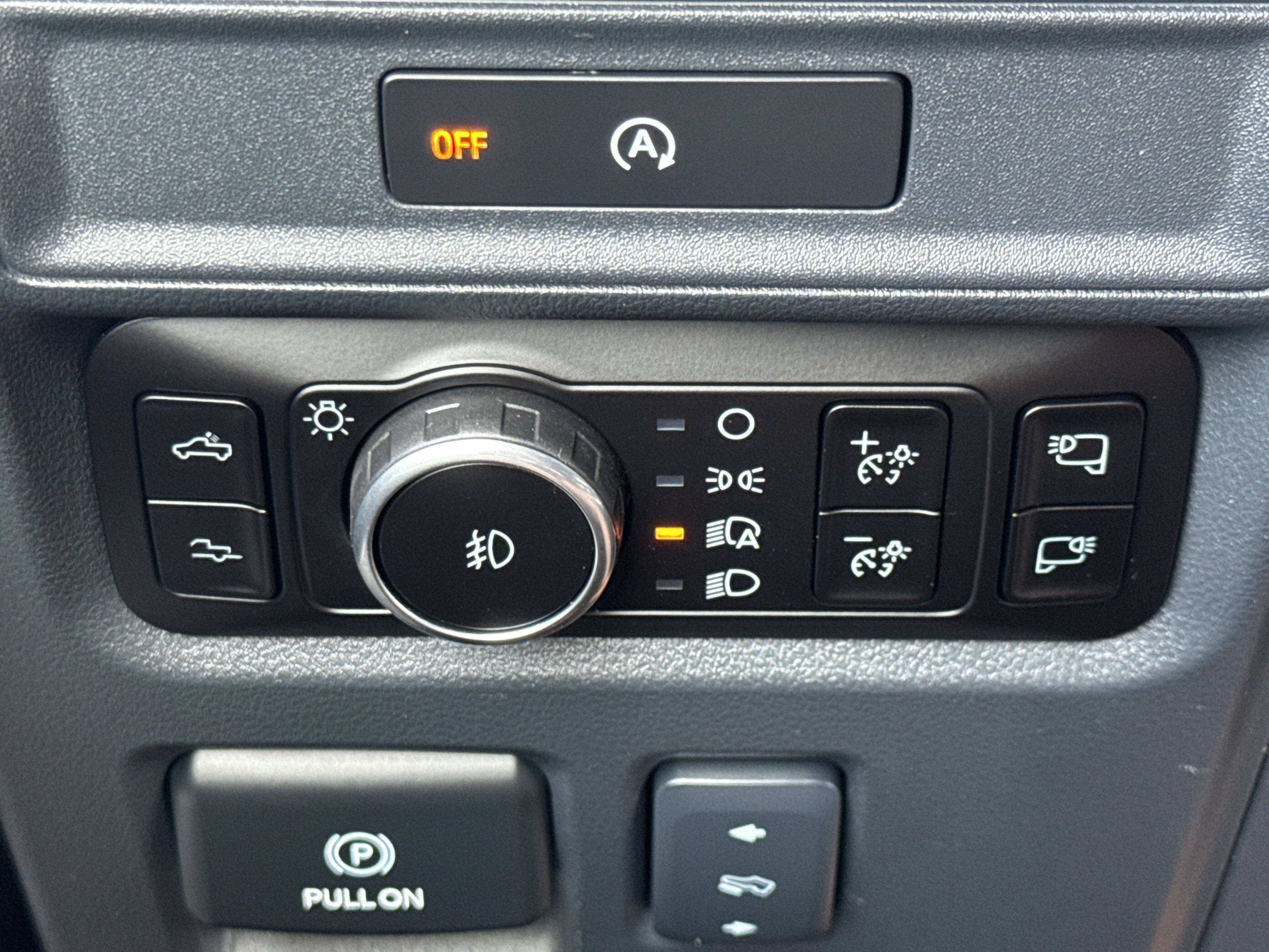 Certified 2025 Ford F150 Raptor image 24