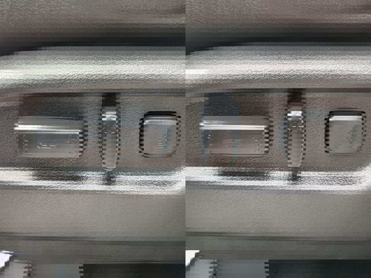 Used 2023 Honda Ridgeline RTL-E image 29