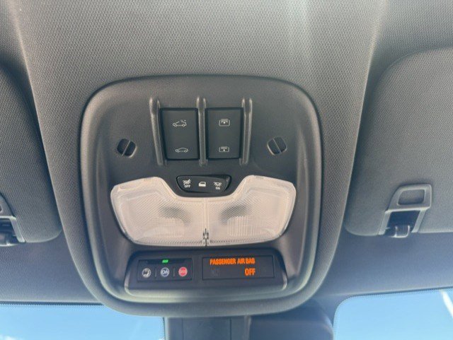 Used 2025 Chevrolet TrailBlazer ACTIV w/ Convenience Package AWD/4WD image 18