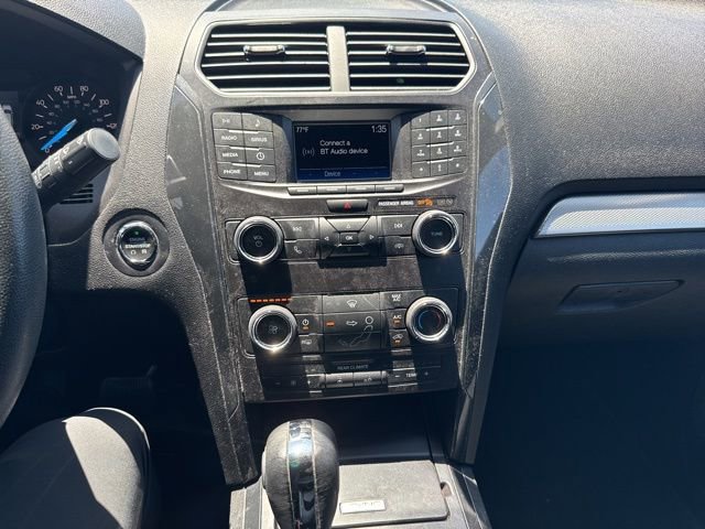 Certified 2019 Ford Explorer XLT FWD image 12