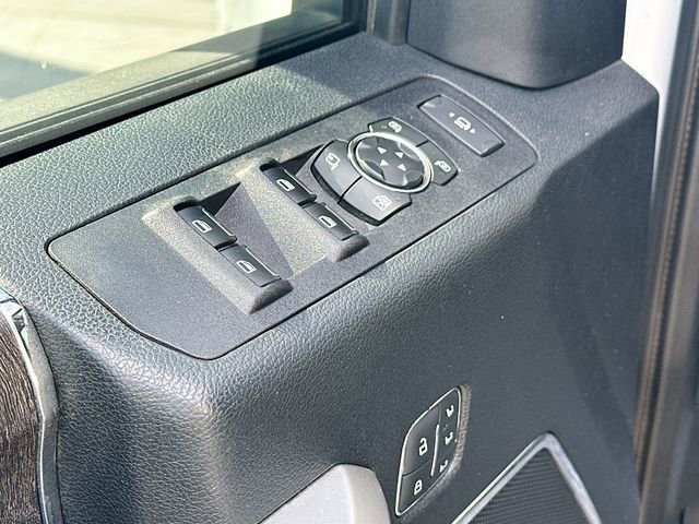 Certified 2021 Ford F250 Lariat w/ Lariat Value Package image 18