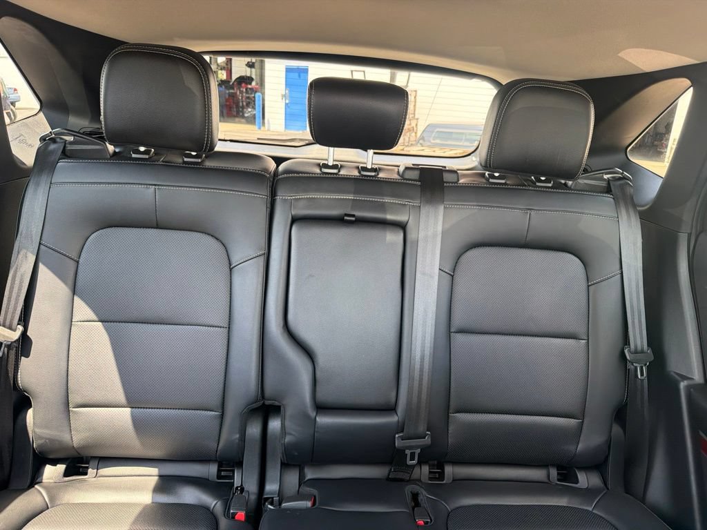 Certified 2020 Ford Escape SEL FWD image 44