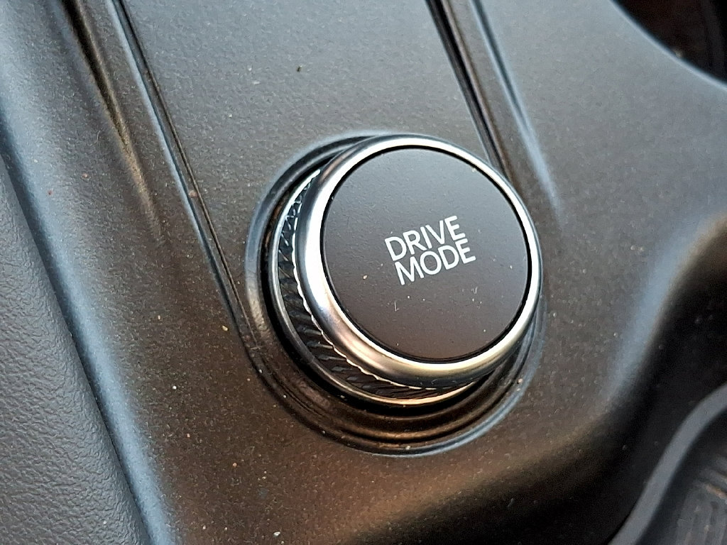 Certified 2025 Ford Explorer Active RWD image 19