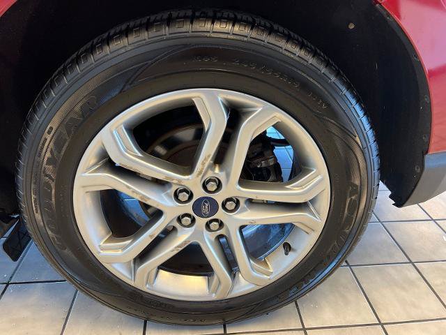 Certified 2018 Ford Edge Titanium w/ Technology Package AWD/4WD image 27