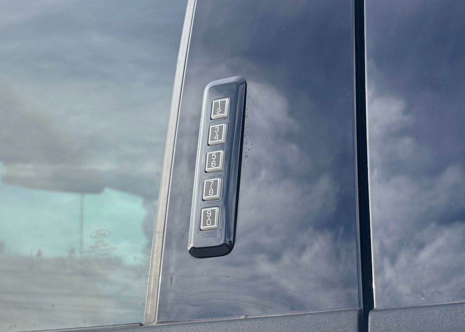 Certified 2023 Ford F150 Lariat w/ Equipment Group 502A High image 29