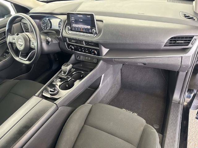 Used 2024 Nissan Rogue S AWD/4WD image 17