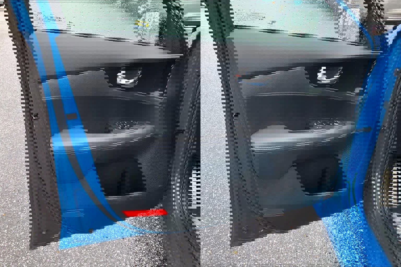 Used 2023 Kia Forte GT-Line w/ GT-Line Premium Package image 21