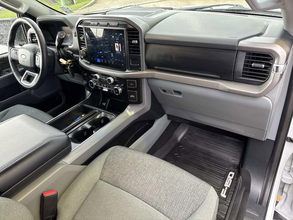 Certified 2024 Ford F150 XLT w/ Mobile Office Package RWD image 16