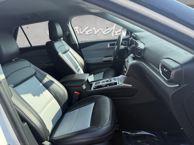 Certified 2023 Ford Explorer XLT w/ Equipment Group 202A image 24