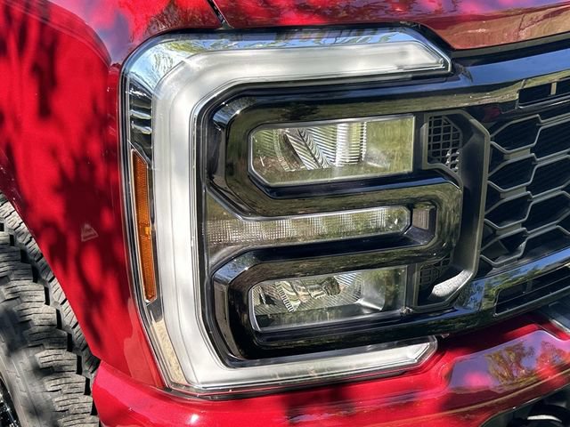 Certified 2025 Ford F250 Lariat w/ Lariat Ultimate Package AWD/4WD image 4