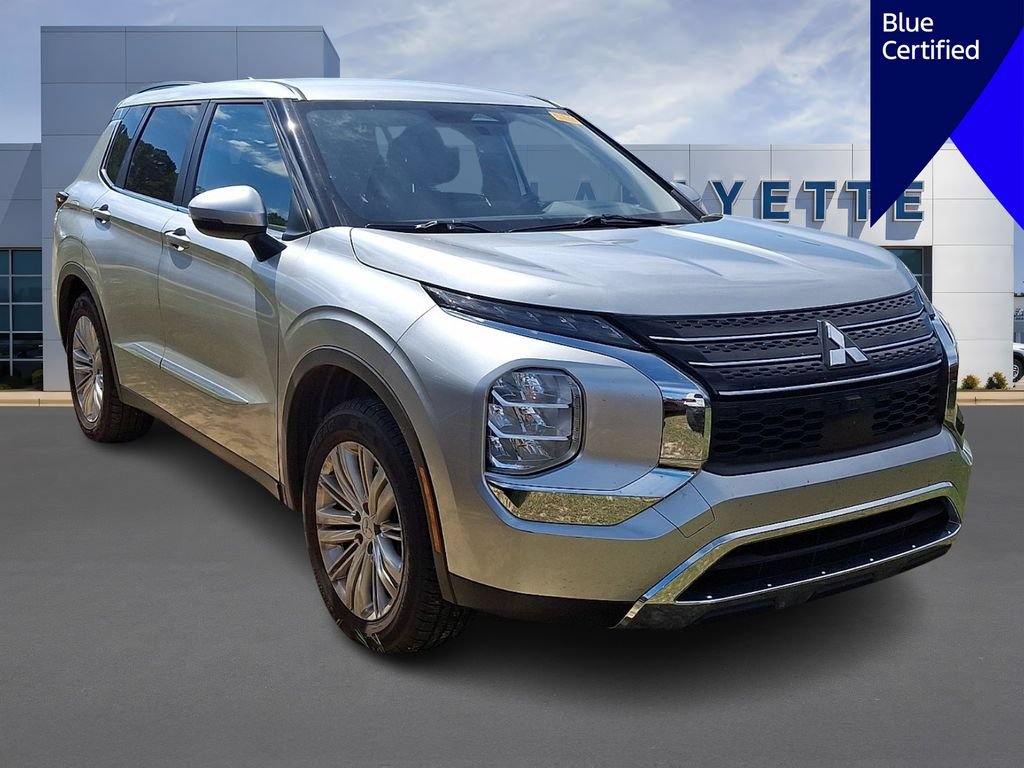 Used 2022 Mitsubishi Outlander ES FWD image 1