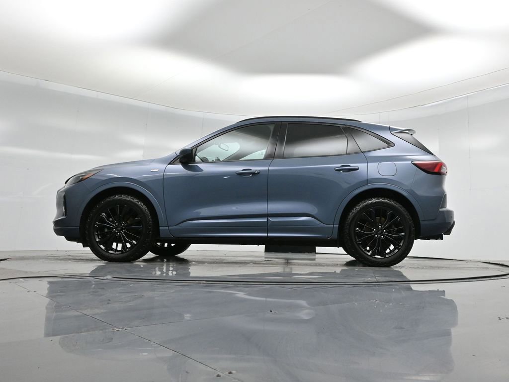 Certified 2023 Ford Escape ST-Line Elite image 24
