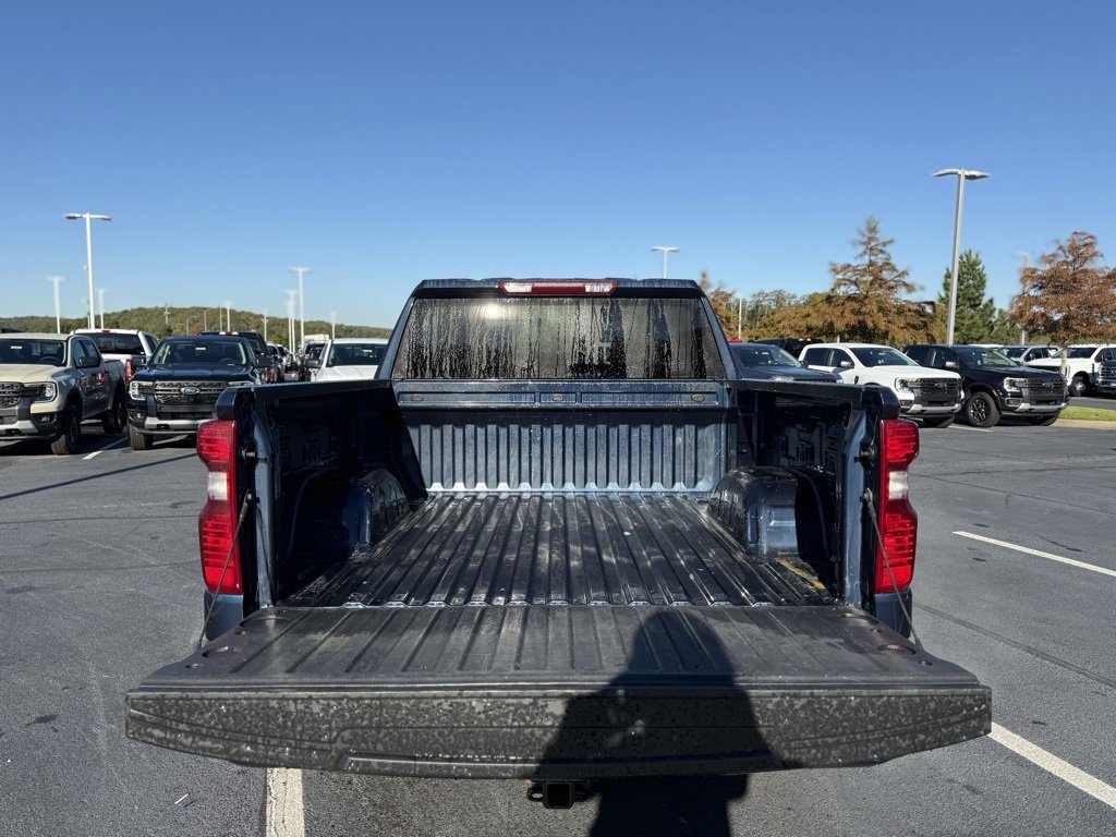 Used 2022 Chevrolet Silverado 1500 Custom image 9