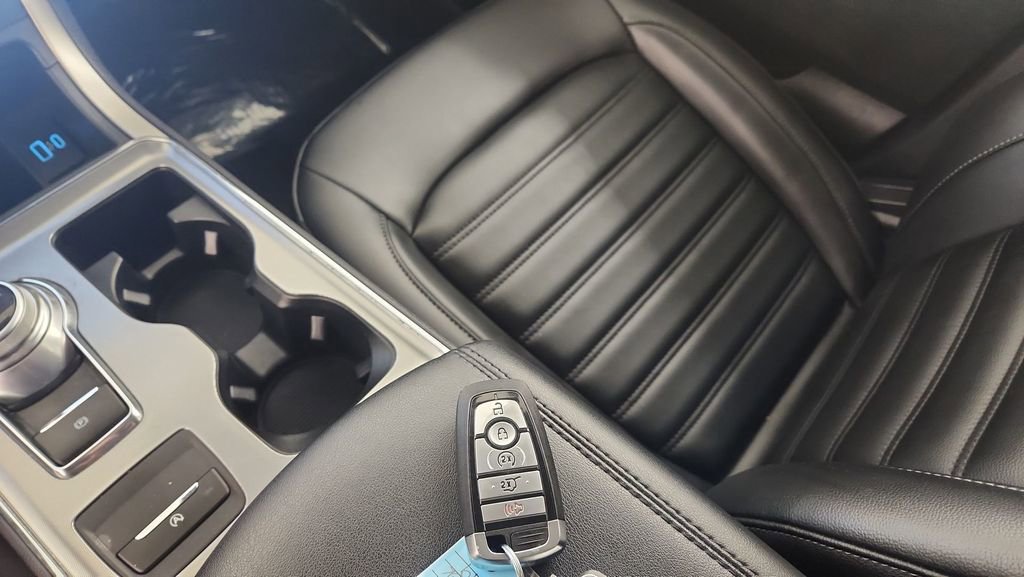 Certified 2022 Ford Edge SEL w/ Convenience Package image 21