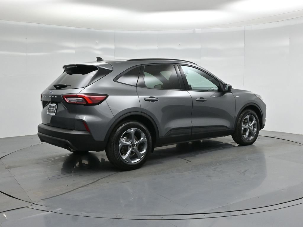 Certified 2025 Ford Escape ST-Line image 15