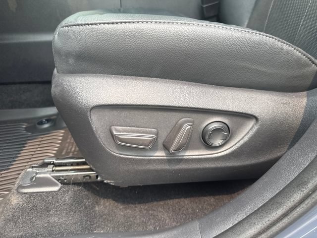 Used 2024 Toyota Grand Highlander AWD image 28