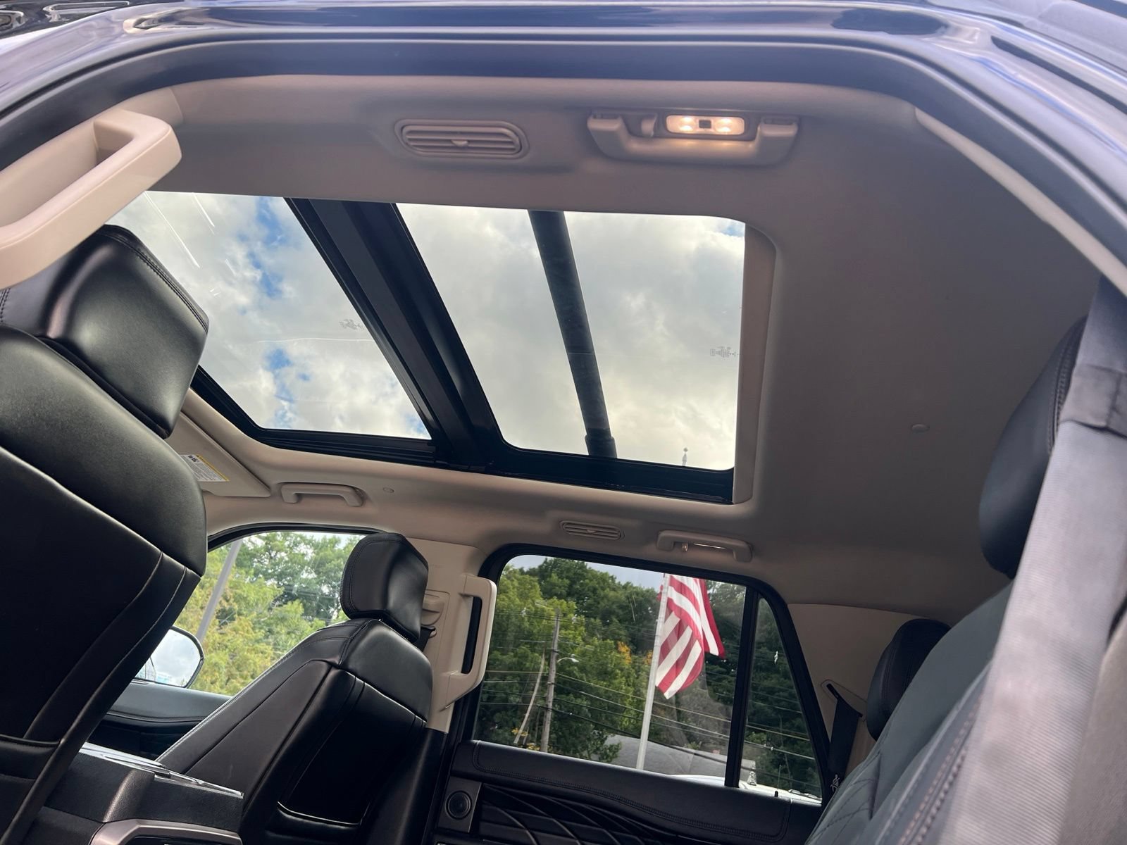 Certified 2019 Ford Expedition Platinum AWD/4WD image 22
