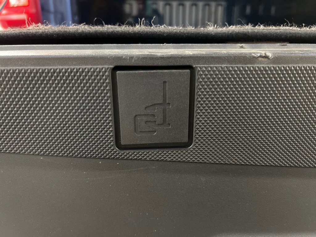 Certified 2022 Ford F150 XLT w/ Equipment Group 302A High image 35