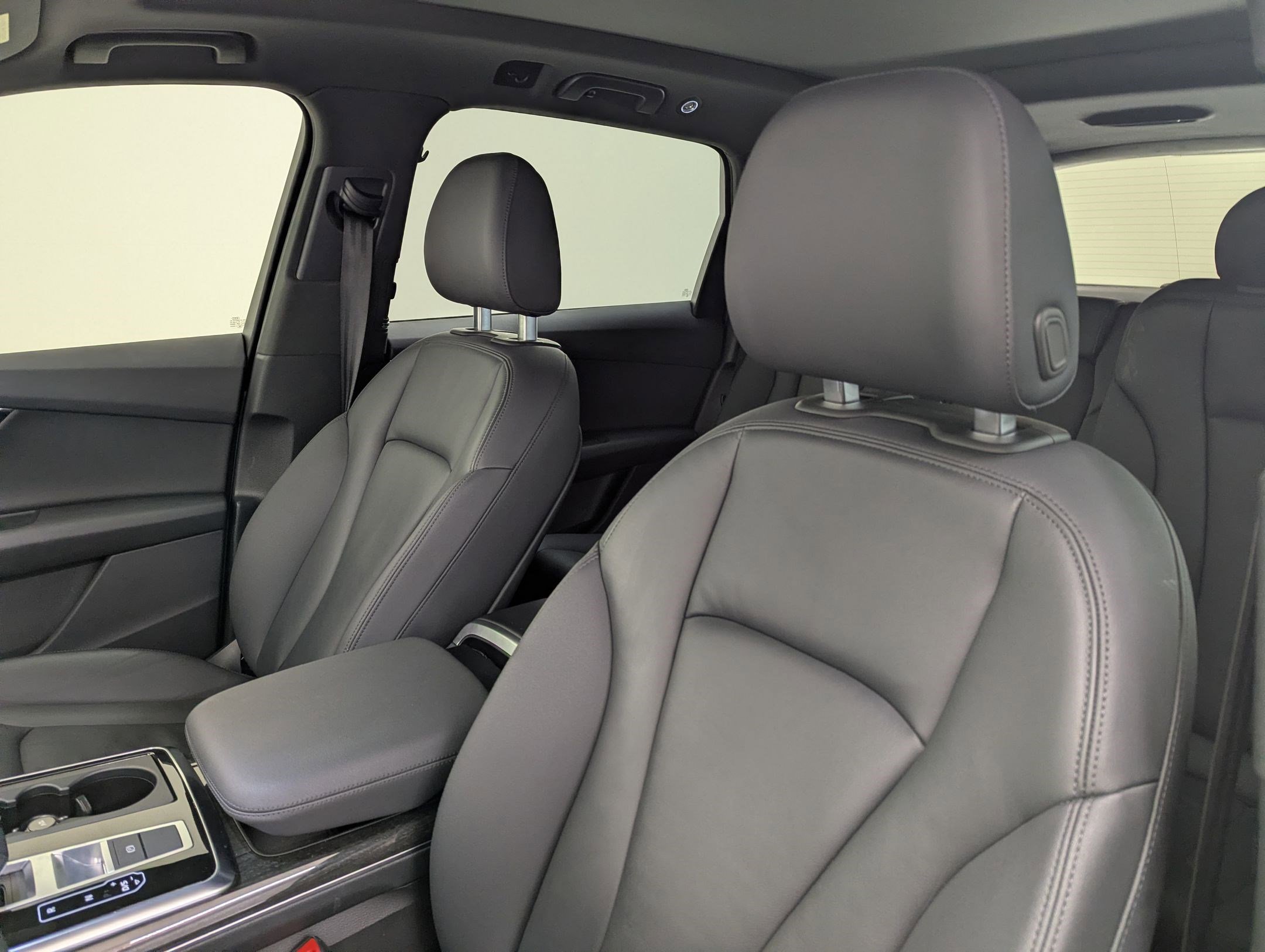 Used 2022 Audi Q7 Premium Plus image 25