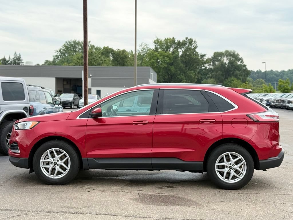 Certified 2023 Ford Edge SEL w/ Convenience Package AWD/4WD image 38