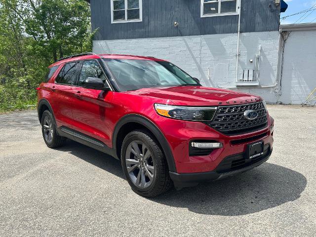 Certified 2023 Ford Explorer XLT w/ Equipment Group 202A AWD/4WD image 8