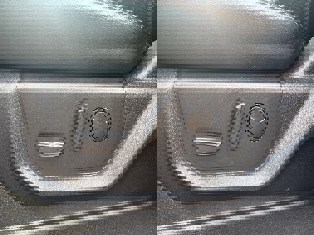 Certified 2020 Ford F350 Lariat w/ Lariat Ultimate Package image 16