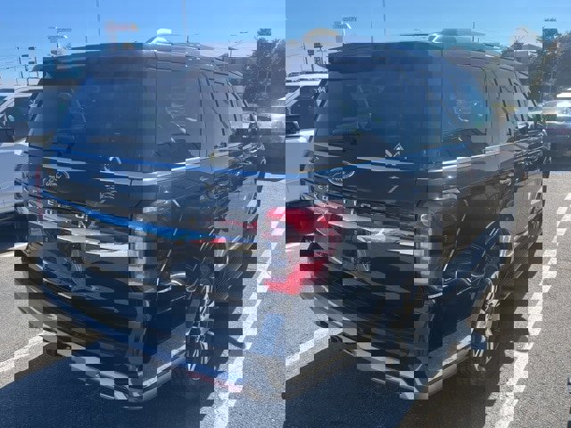 Certified 2024 Ford Expedition Limited image 6