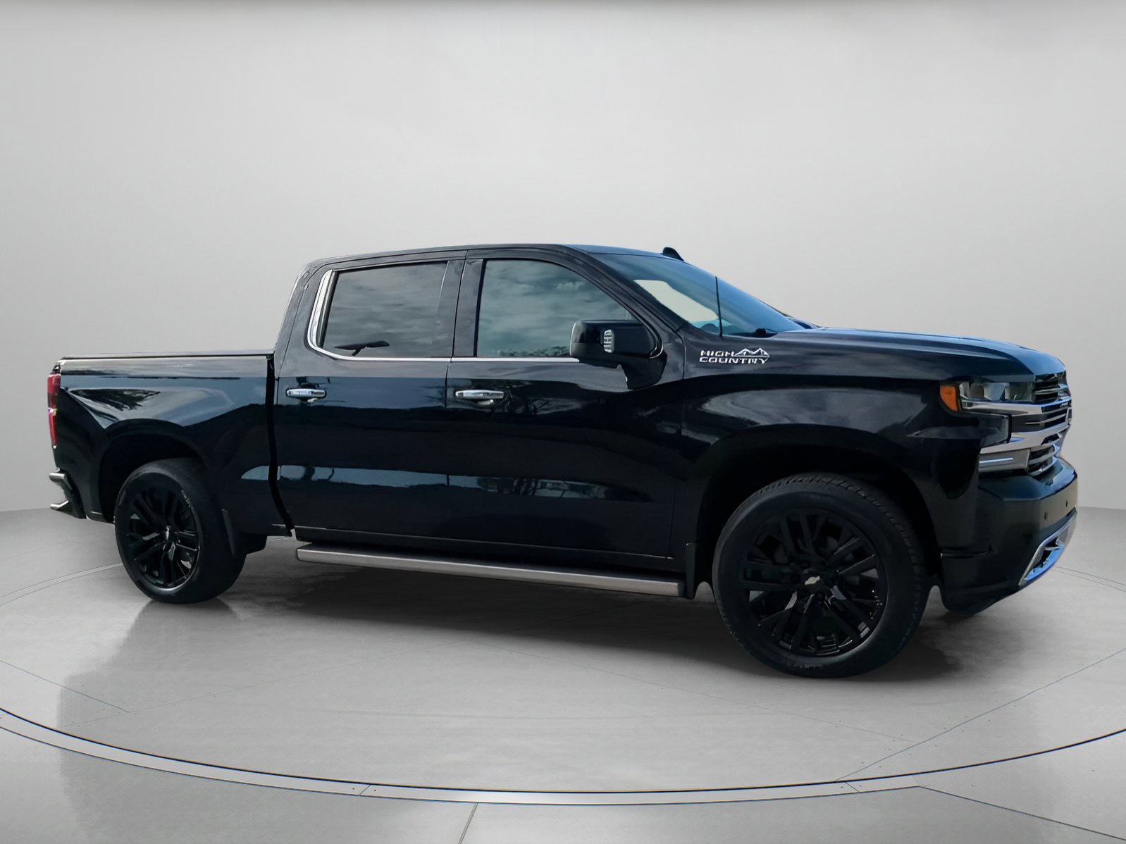 Used 2019 Chevrolet Silverado 1500 High Country w/ Technology Package image 35
