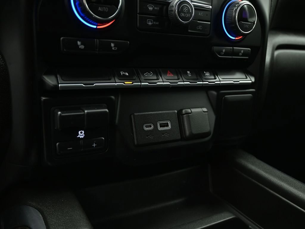 Used 2022 Chevrolet Silverado 2500 LT w/ All Star Edition image 43